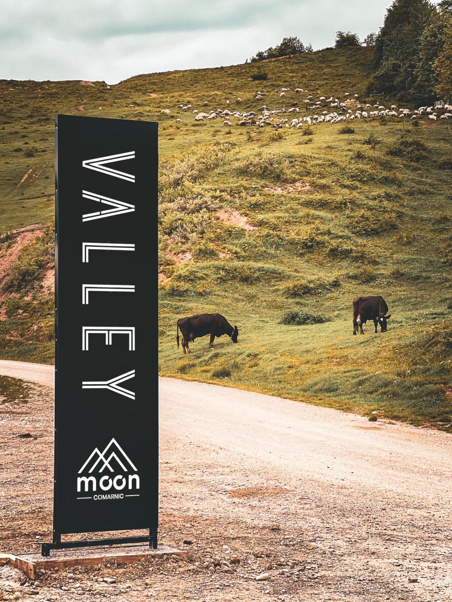 Moon Valley Comarnic Eksteriør billede